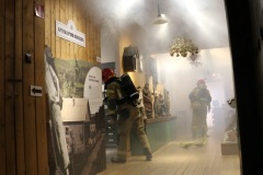 IMG_7949_Easy-Resize.com_